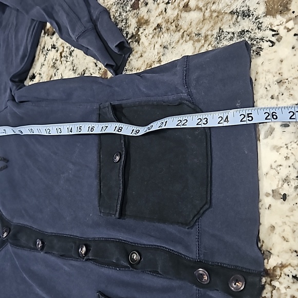 2/$10 G-Star cardigan - Picture 7 of 7